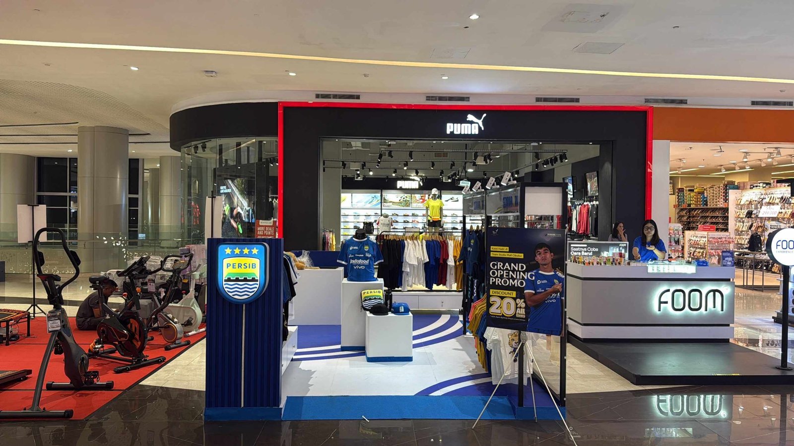 Resmi Buka di Cibubur, Persib Store Suguhkan Promo Menarik untuk Bobotoh